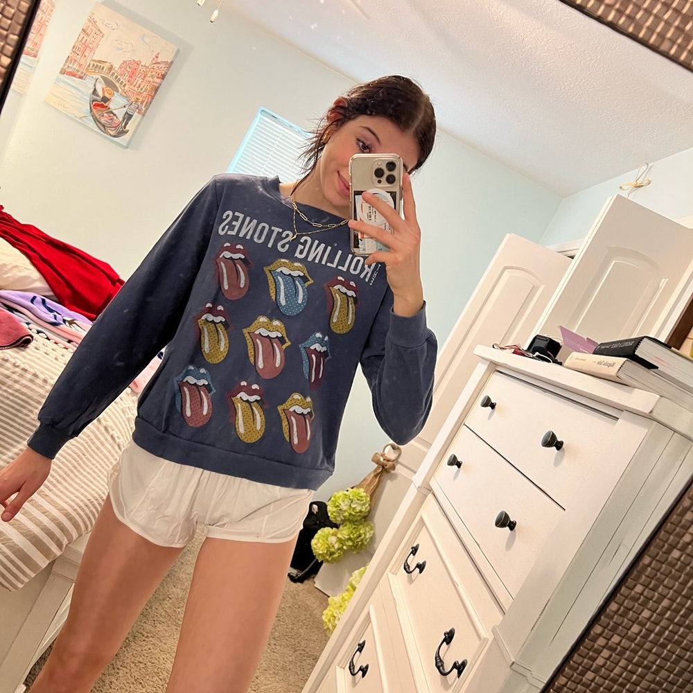 Rolling stones sweatshirt!